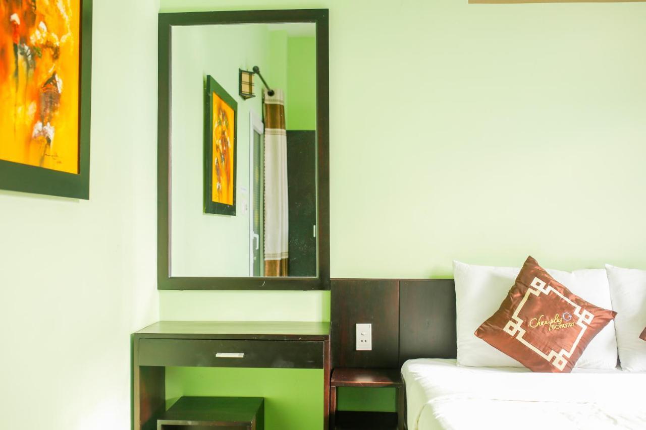Chau Plus Homestay Хой Ан Екстериор снимка